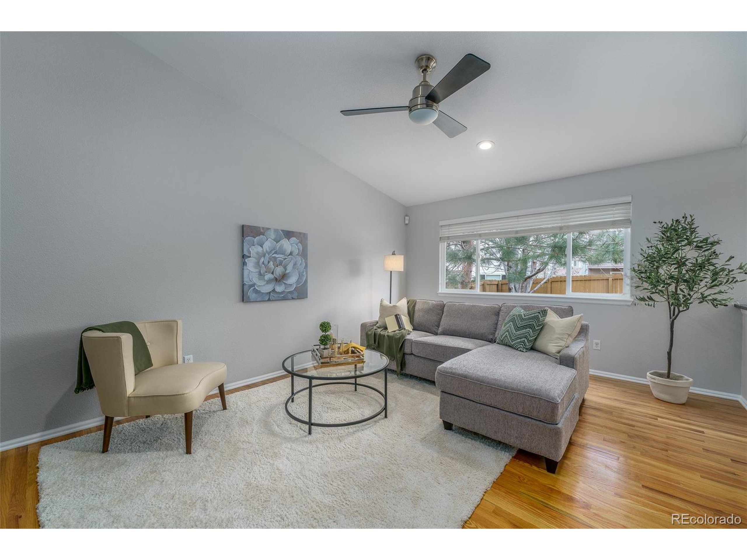 3142 W Yarrow Cir