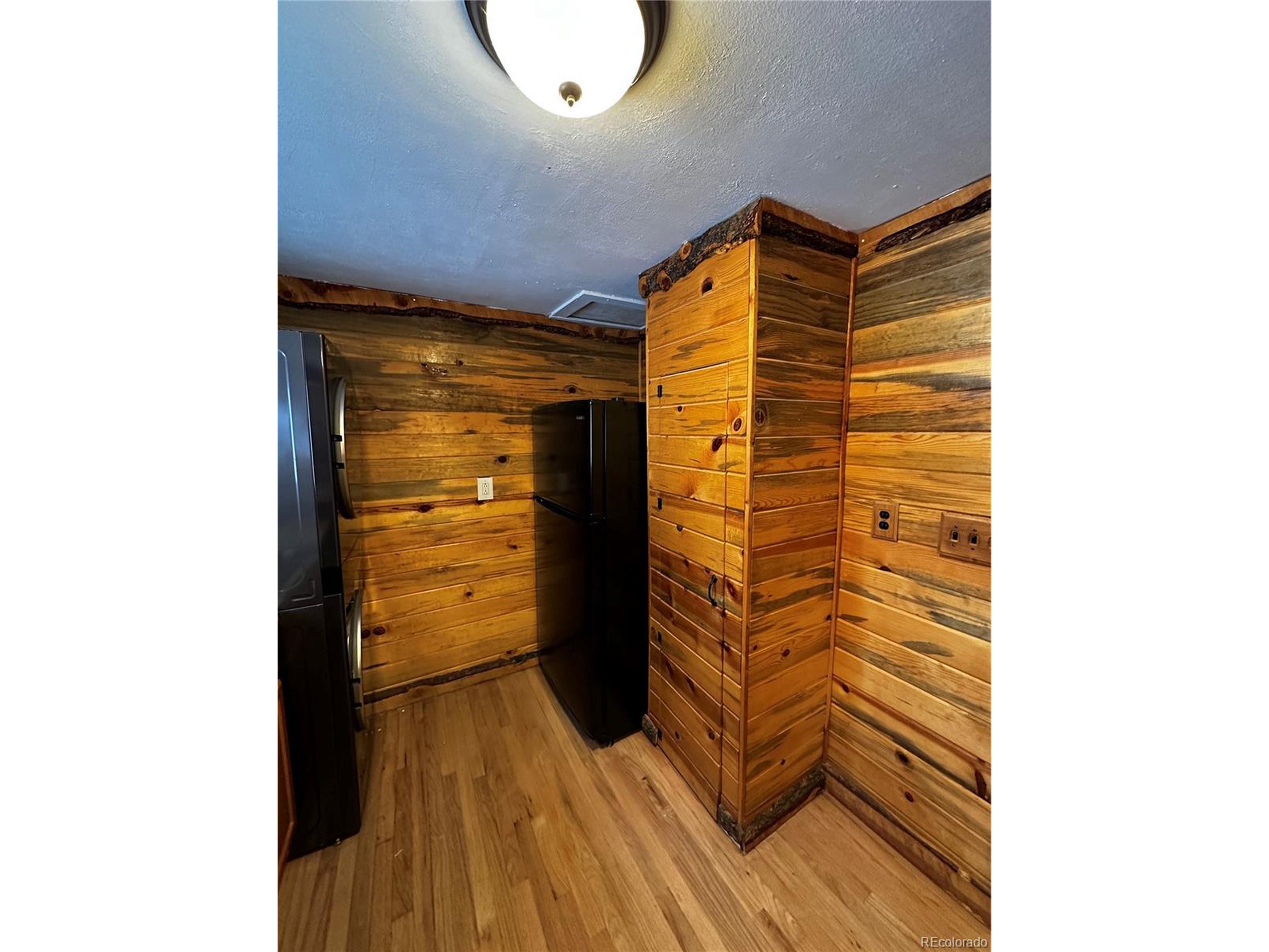 154 Olde Carter Lake Rd