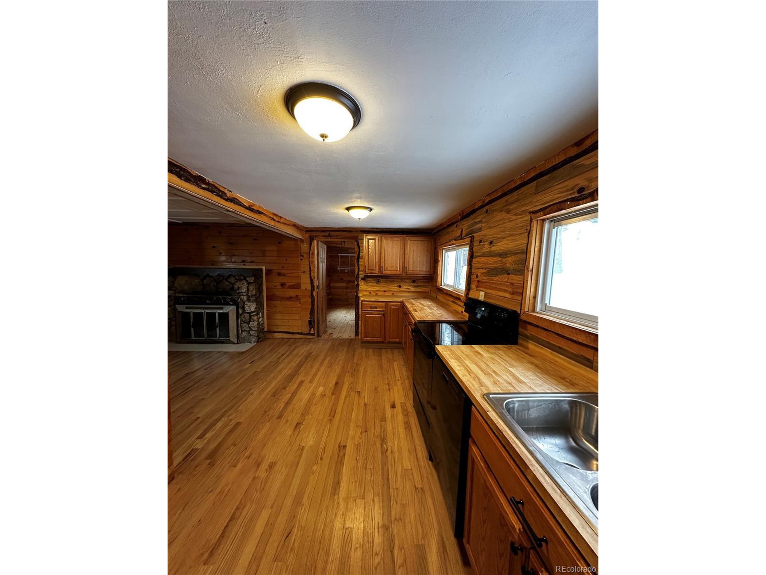 154 Olde Carter Lake Rd