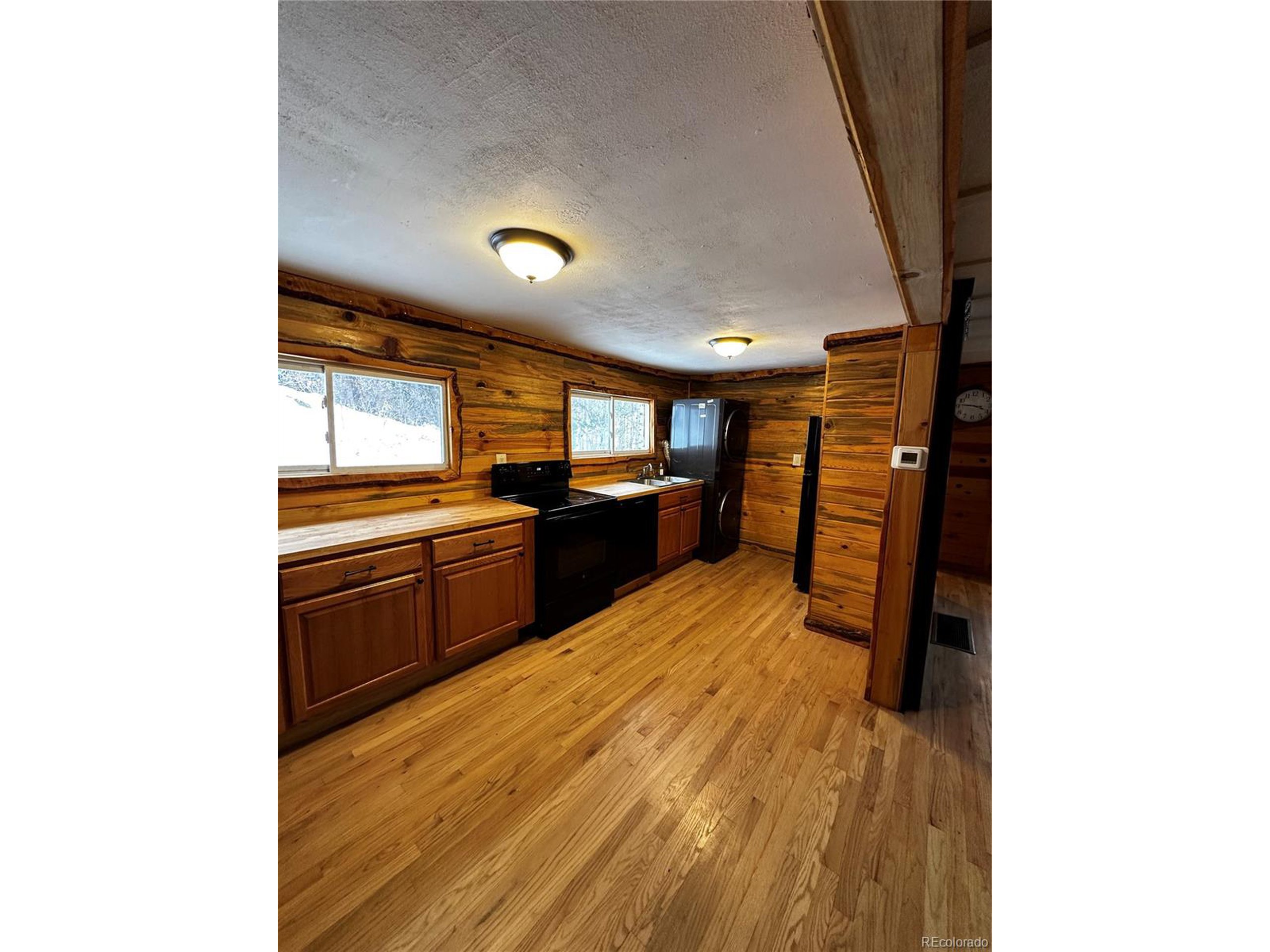 154 Olde Carter Lake Rd