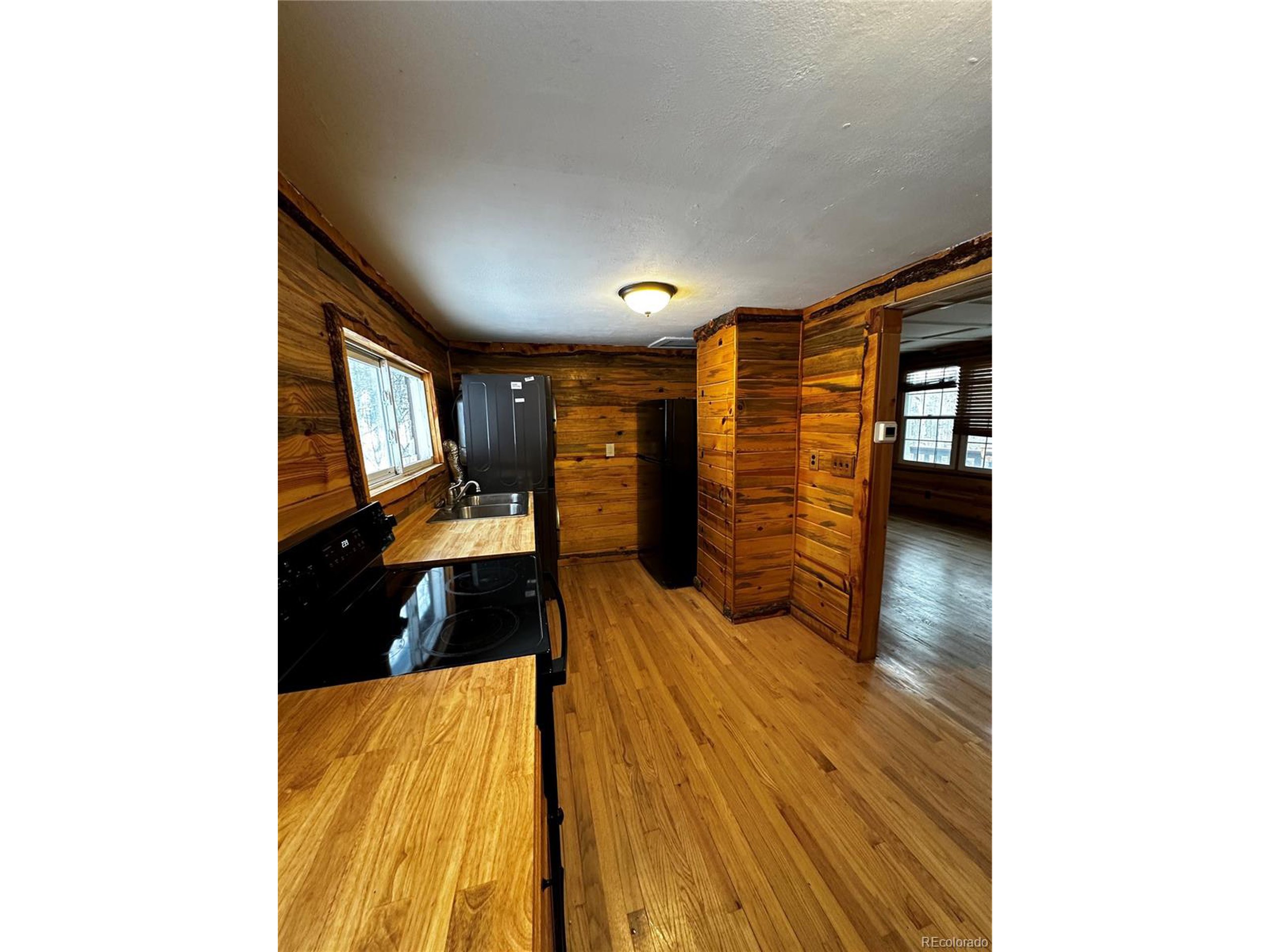 154 Olde Carter Lake Rd