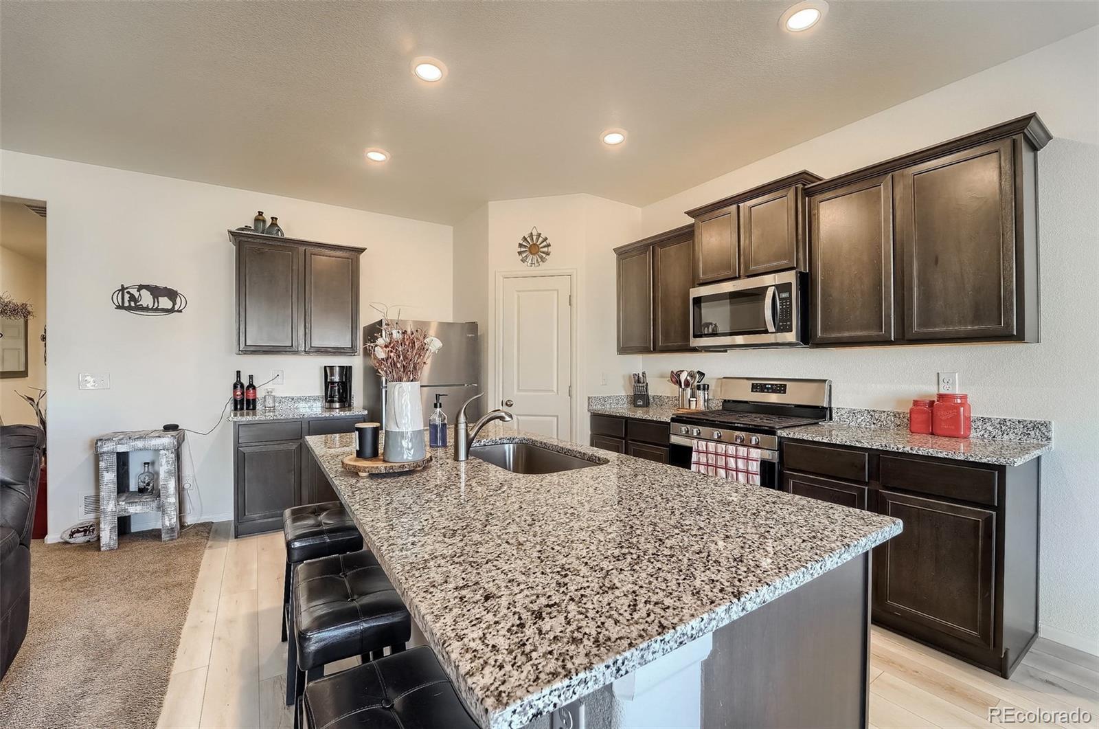 421 Quincy Rr Avenue