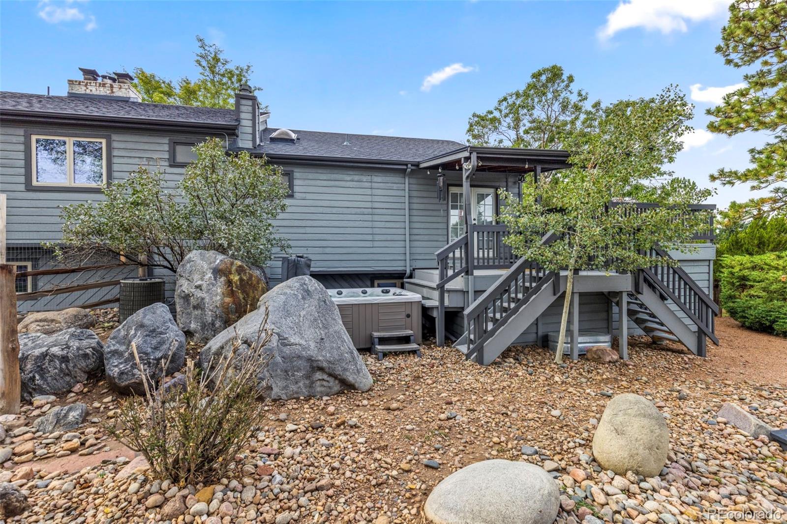 8277 Carriage Lane