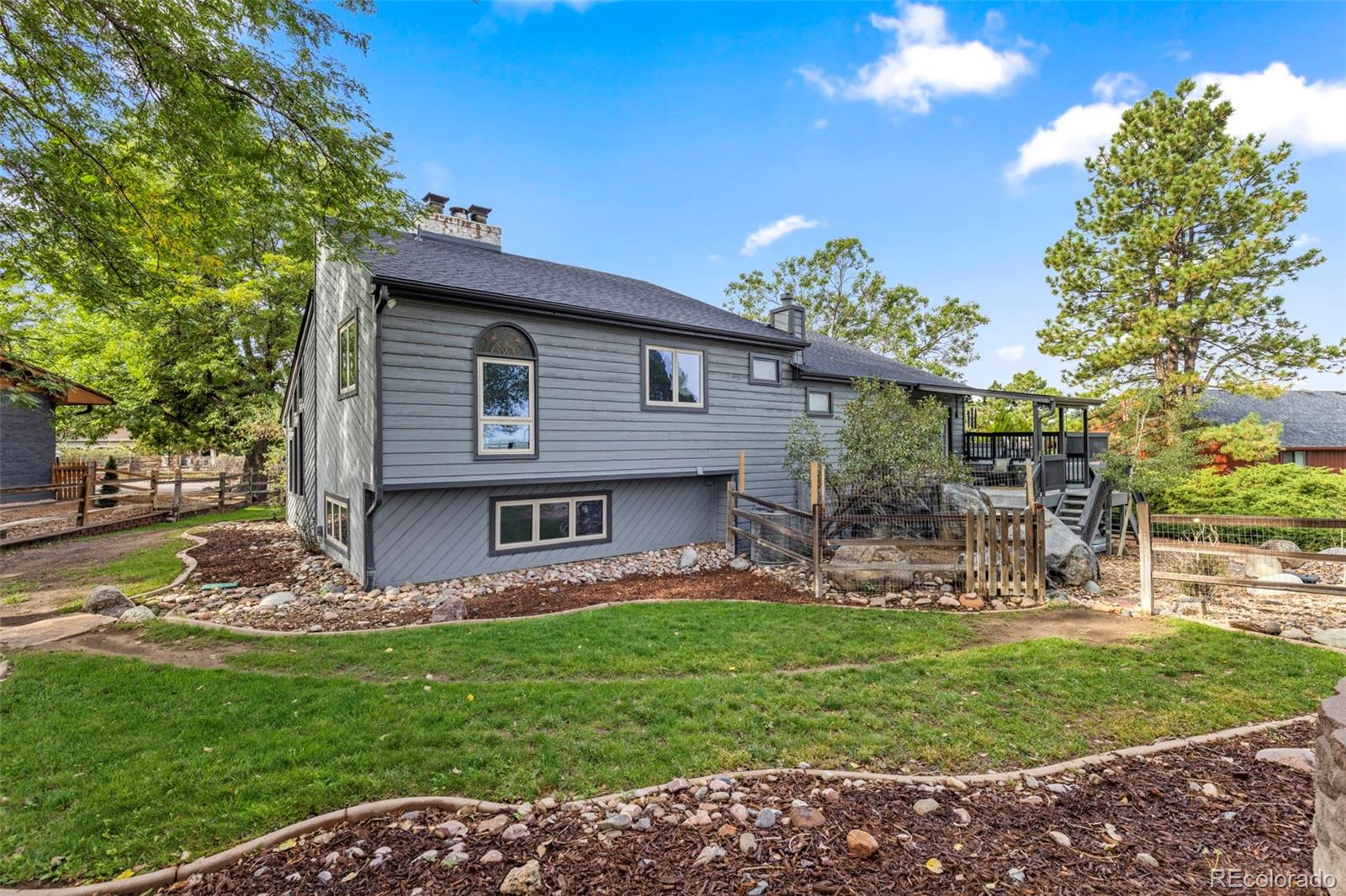8277 Carriage Lane