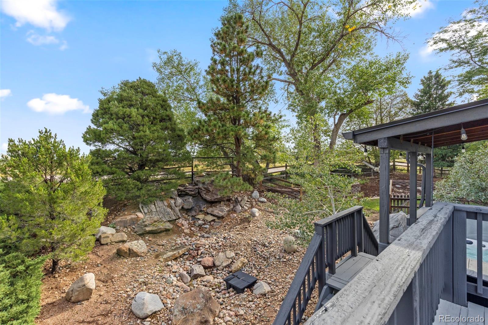 8277 Carriage Lane