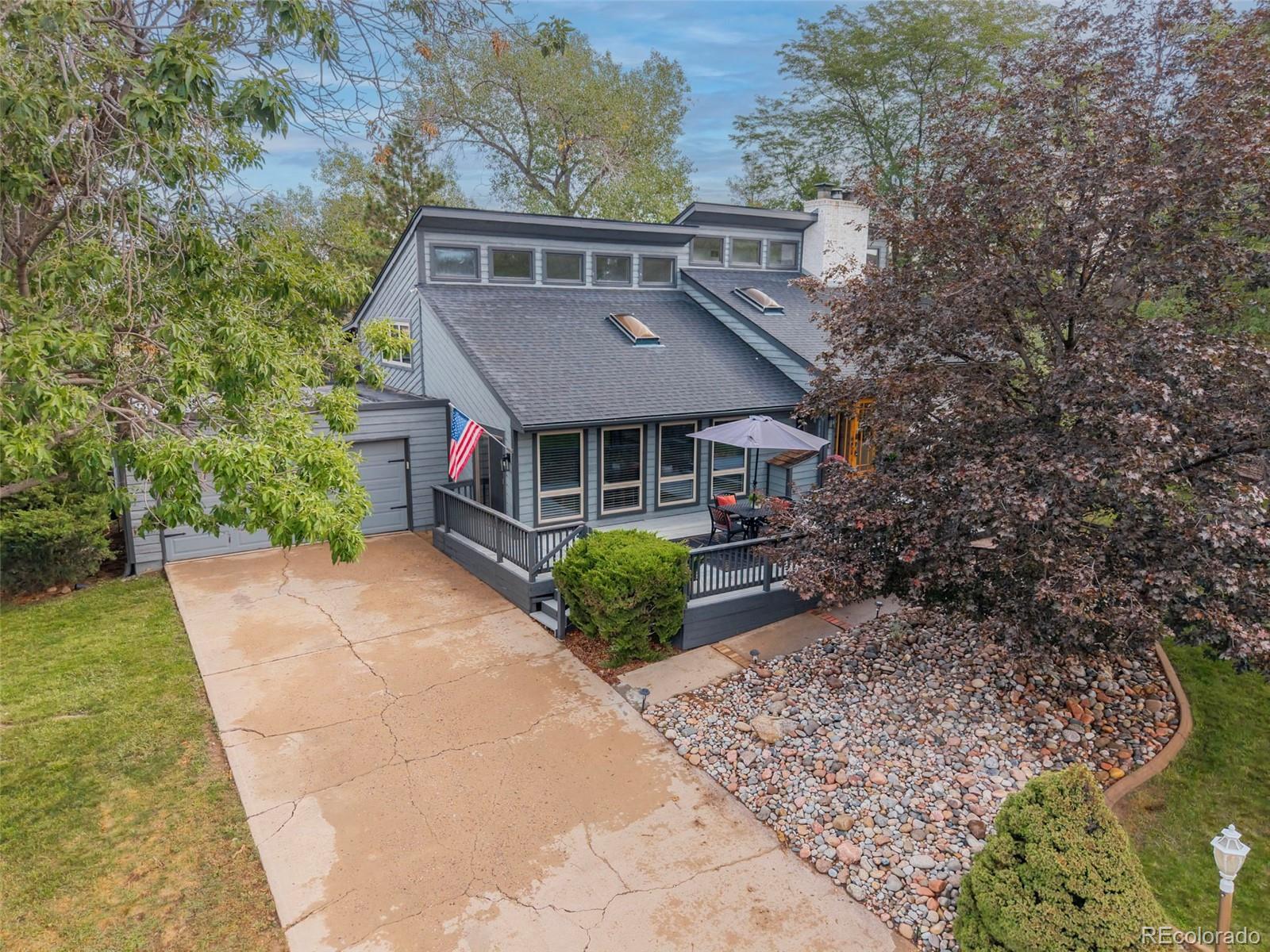 8277 Carriage Lane