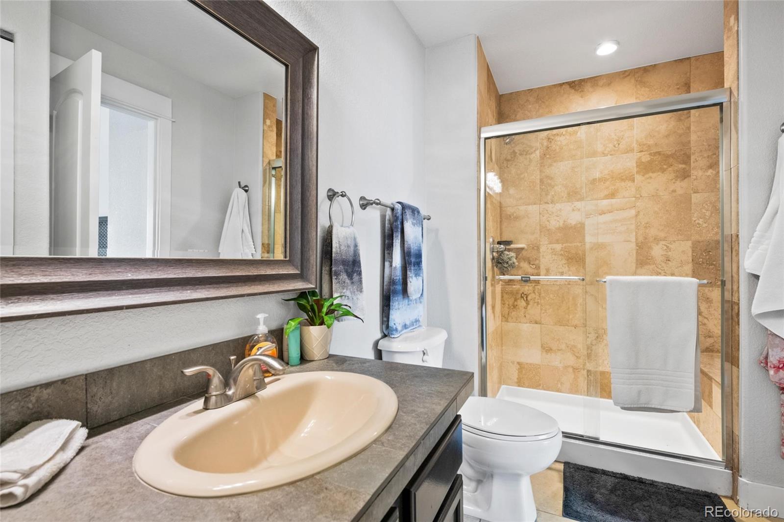 2184 W Warren Avenue