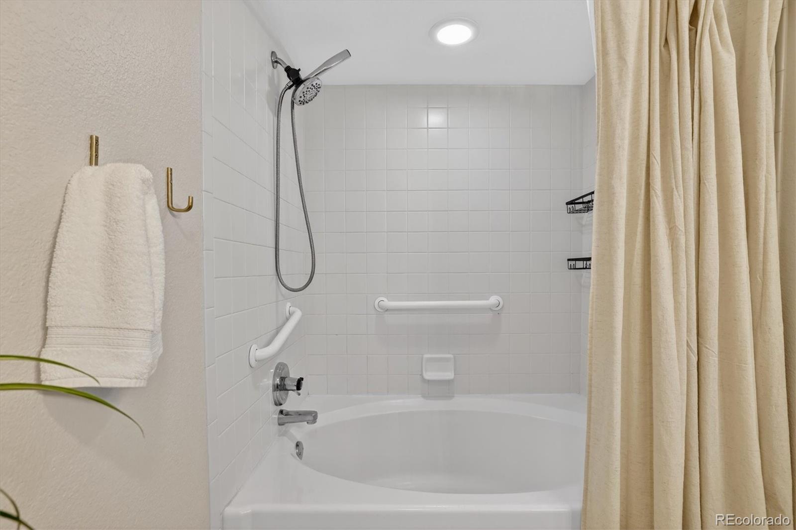 5061 Garrison Street Unit: 100A