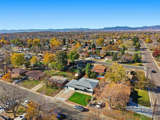 8389 Benton Way