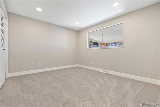 8389 Benton Way