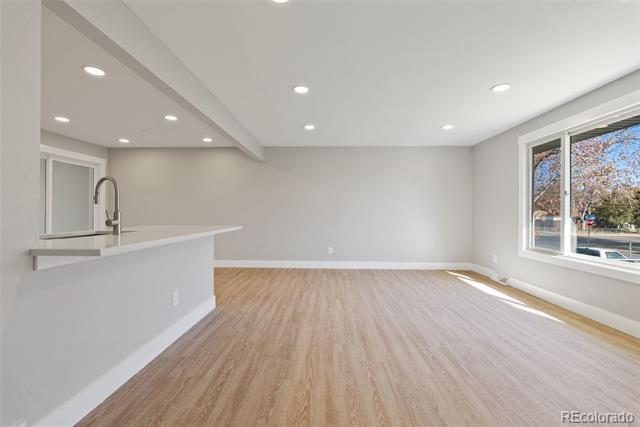 8389 Benton Way