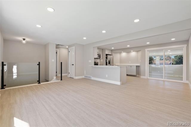 8389 Benton Way