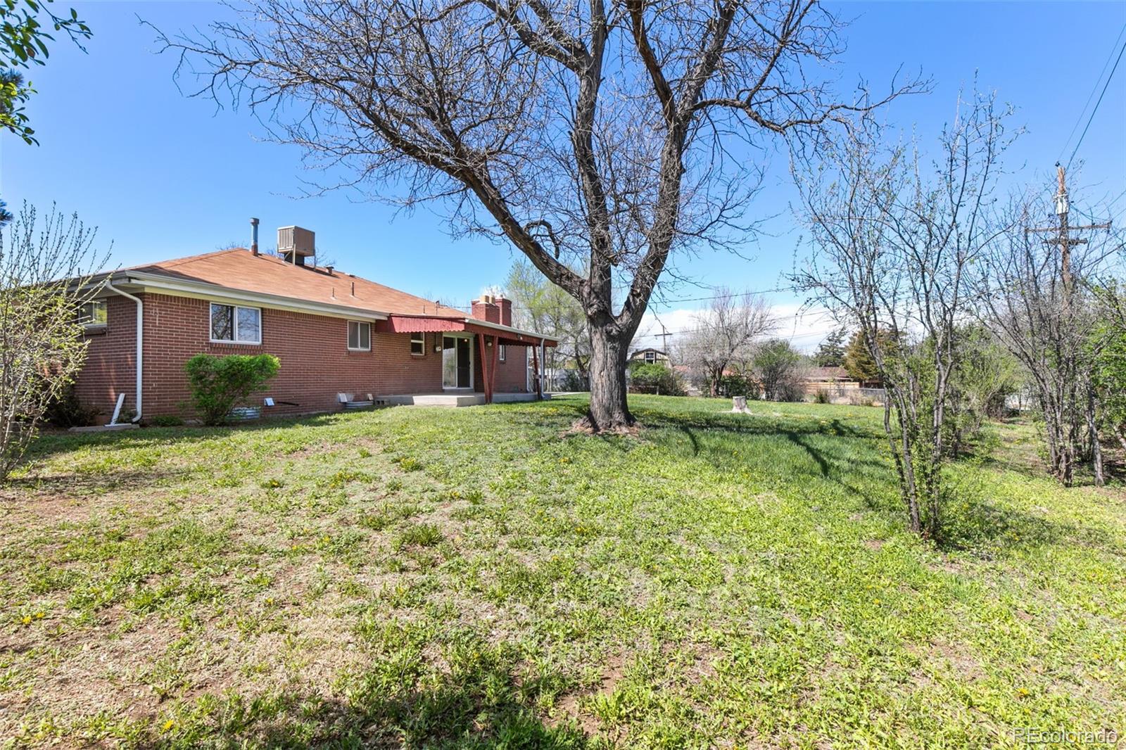 466 Titan Court