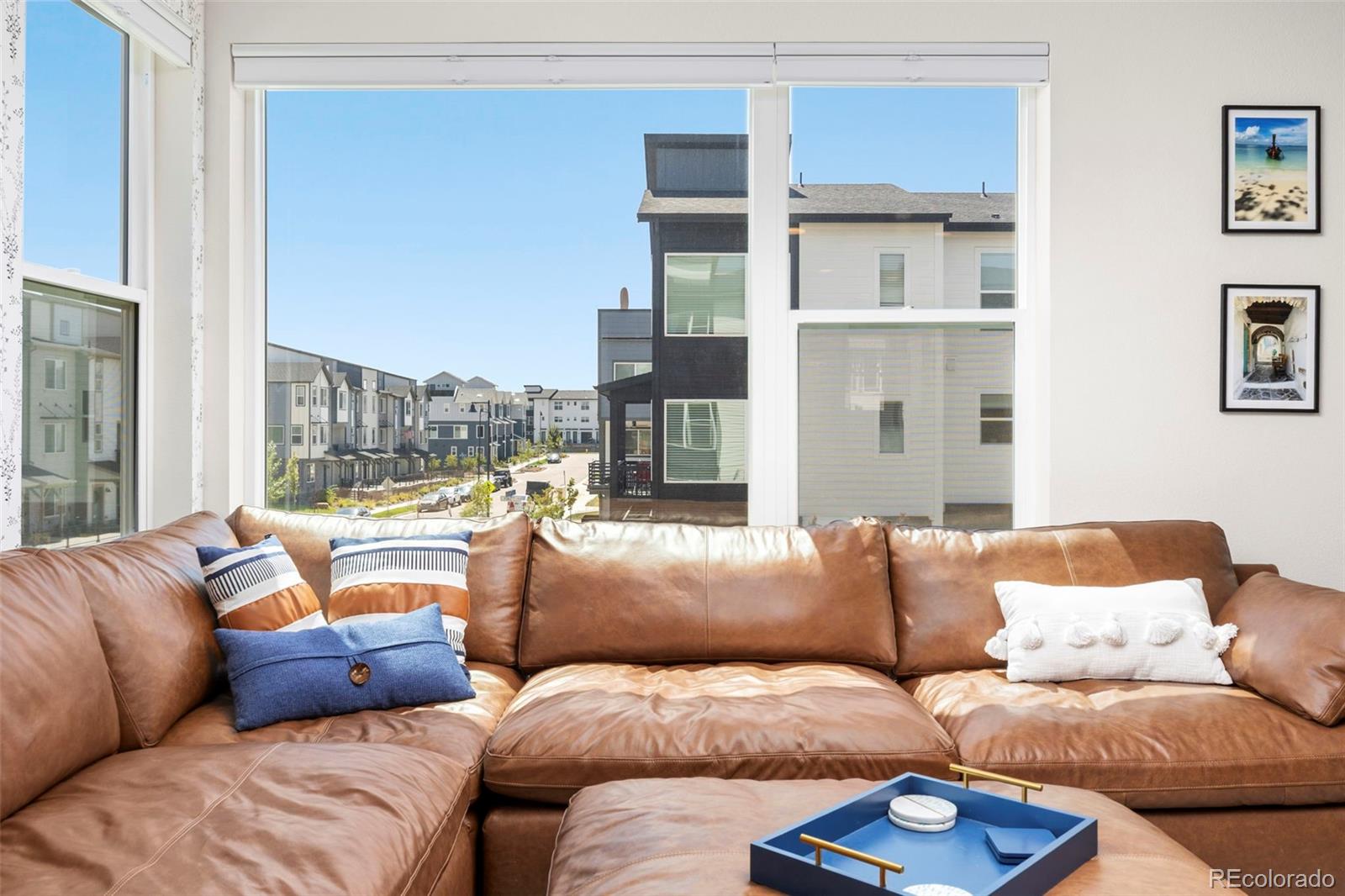 2734 W 167th Place