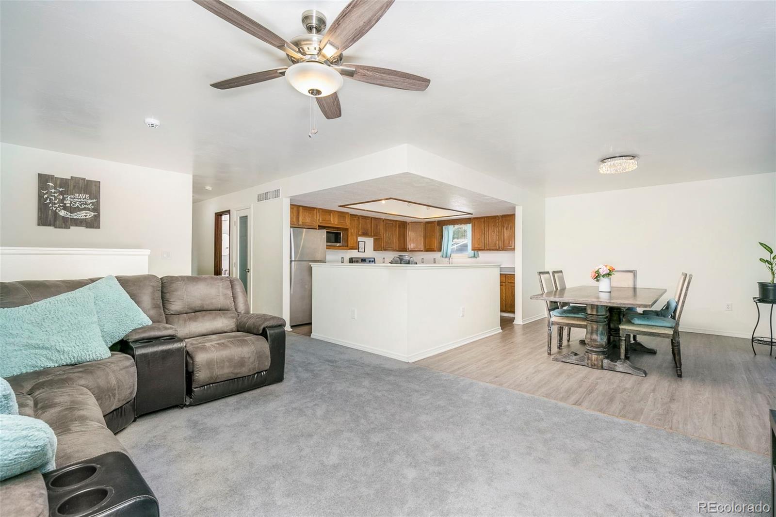 424 Voiles Drive