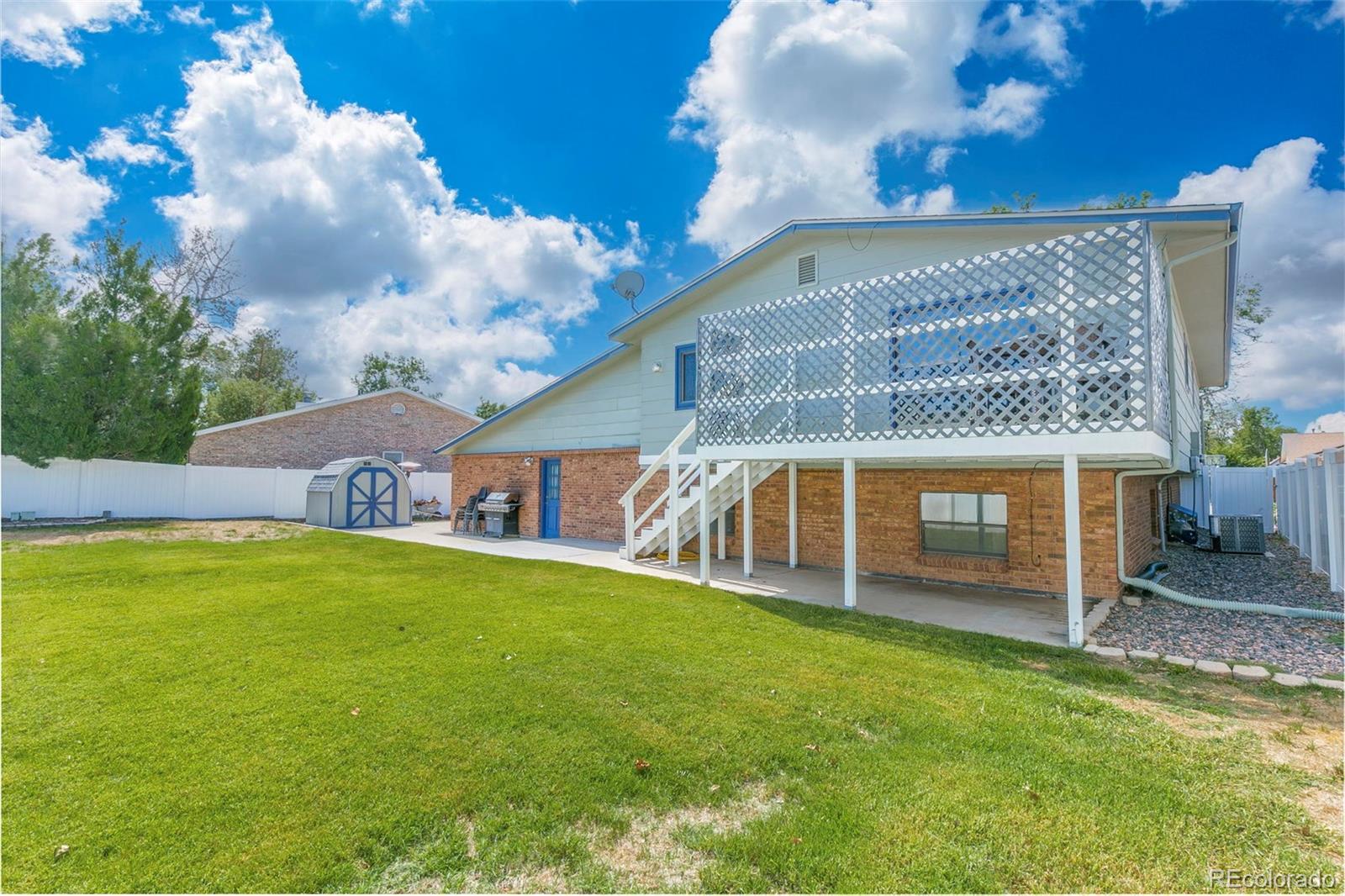 424 Voiles Drive