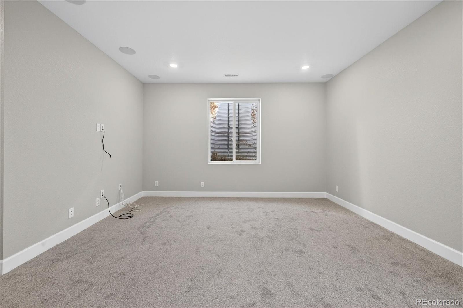 4504 N Picadilly Court