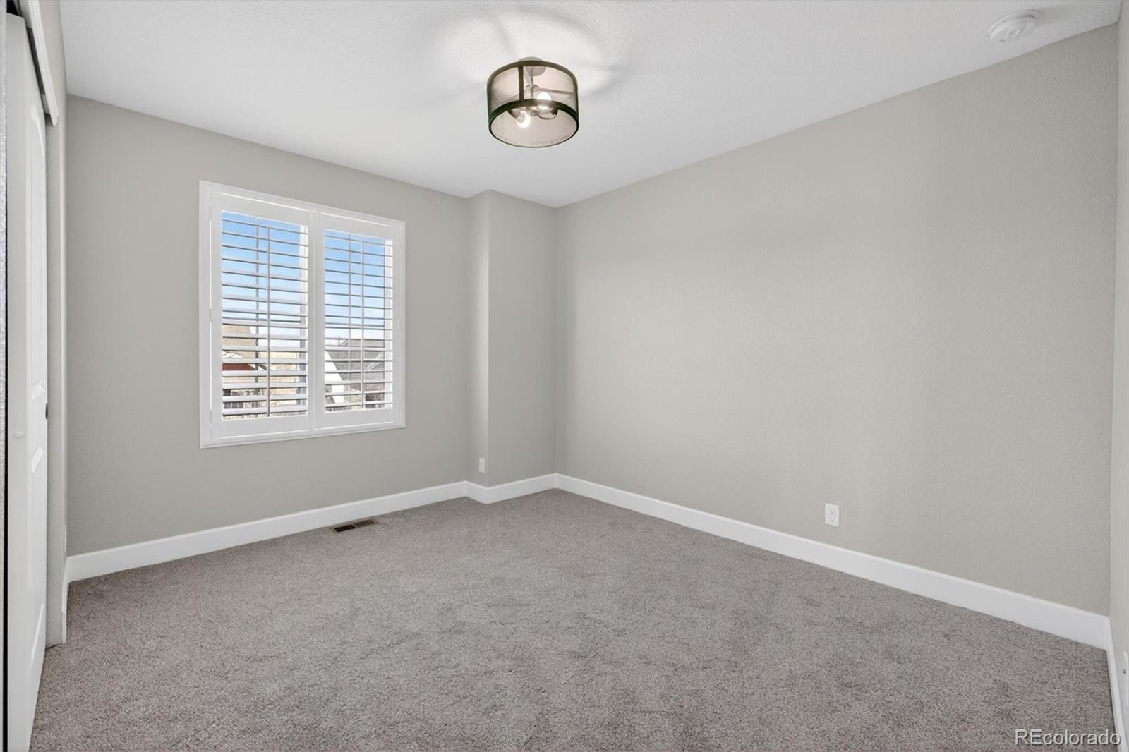 4504 N Picadilly Court