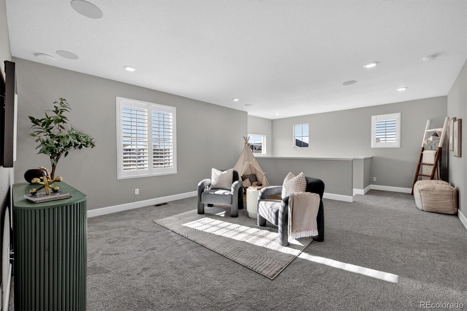 4504 N Picadilly Court