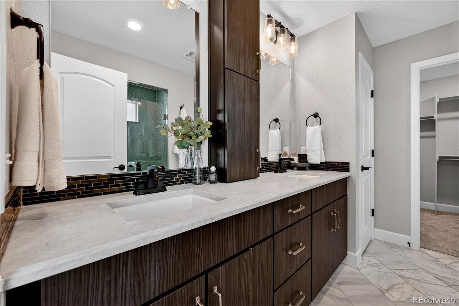 4504 N Picadilly Court