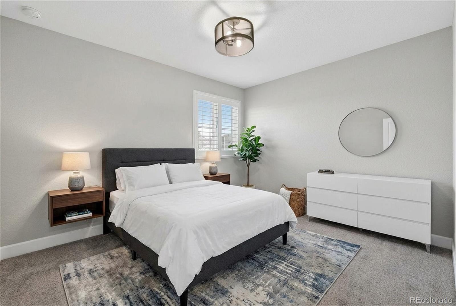 4504 N Picadilly Court