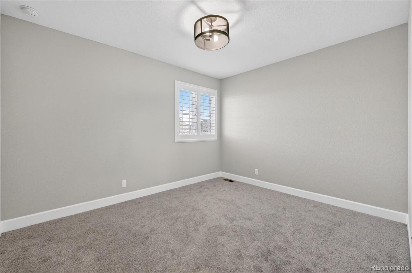 4504 N Picadilly Court