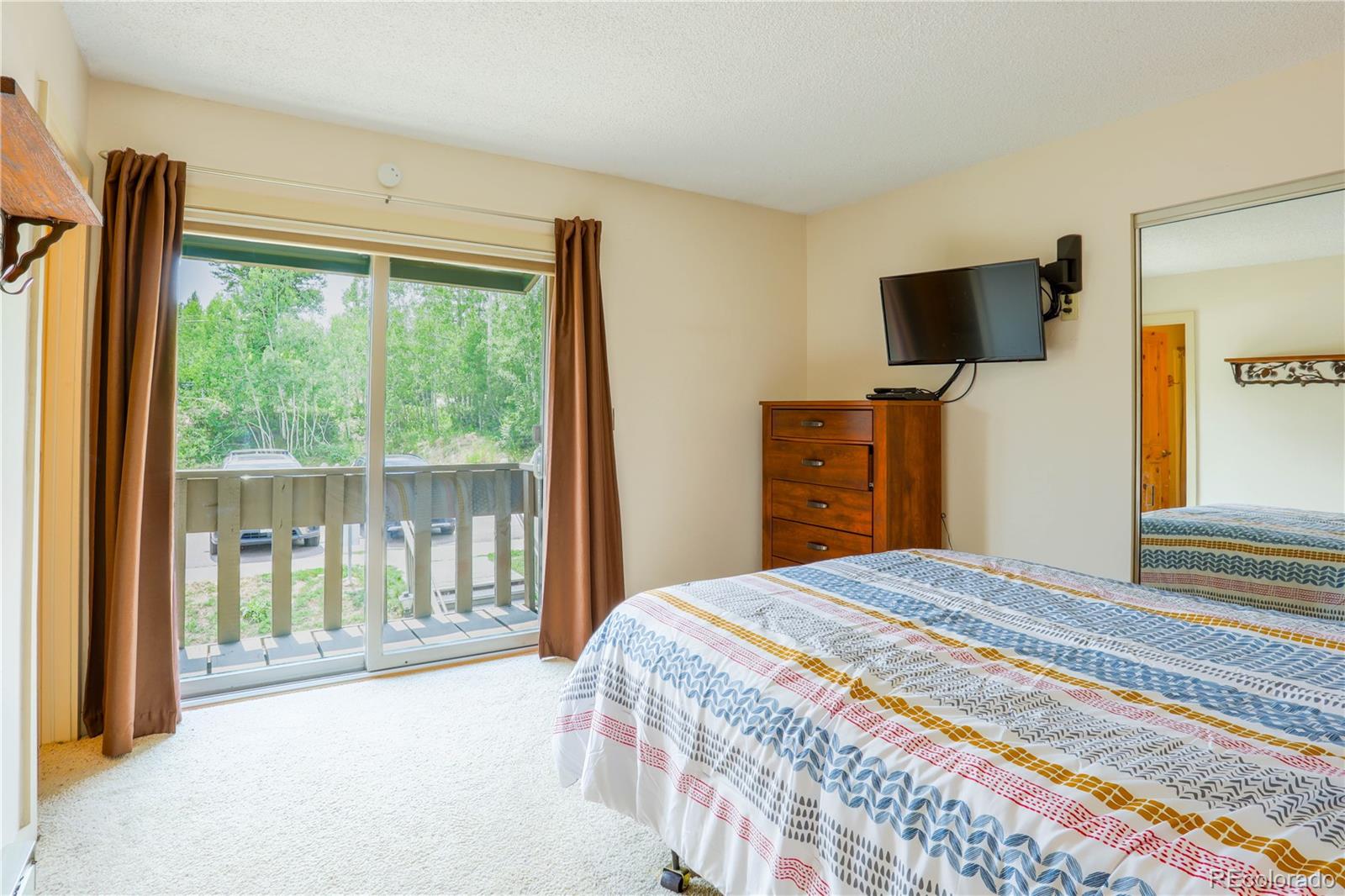 500 Kings Crossing Road Unit: B302