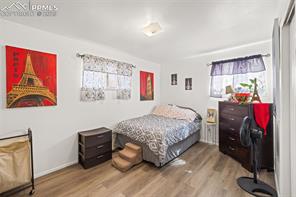 1112 W Mesa Avenue 1114