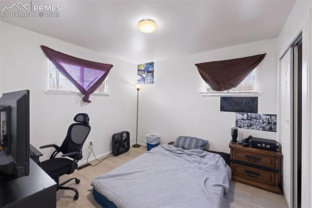 1112 W Mesa Avenue 1114