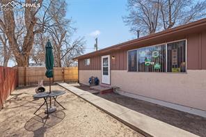 1112 W Mesa Avenue 1114