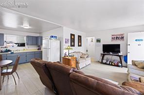1112 W Mesa Avenue 1114