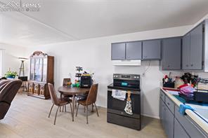1112 W Mesa Avenue 1114