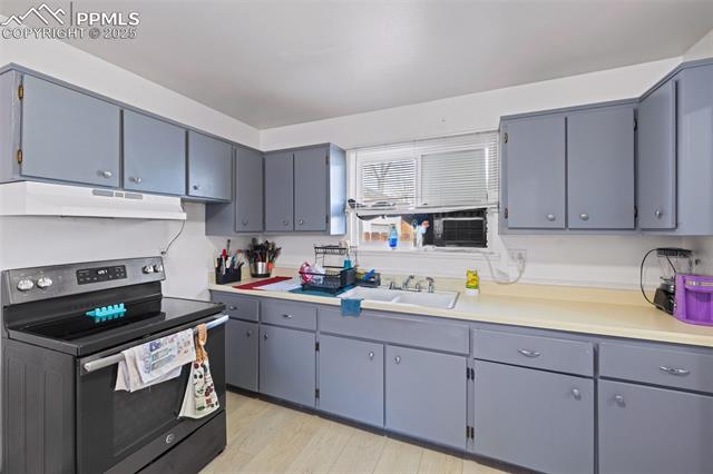 1112 W Mesa Avenue 1114