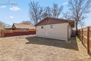 1112 W Mesa Avenue 1114