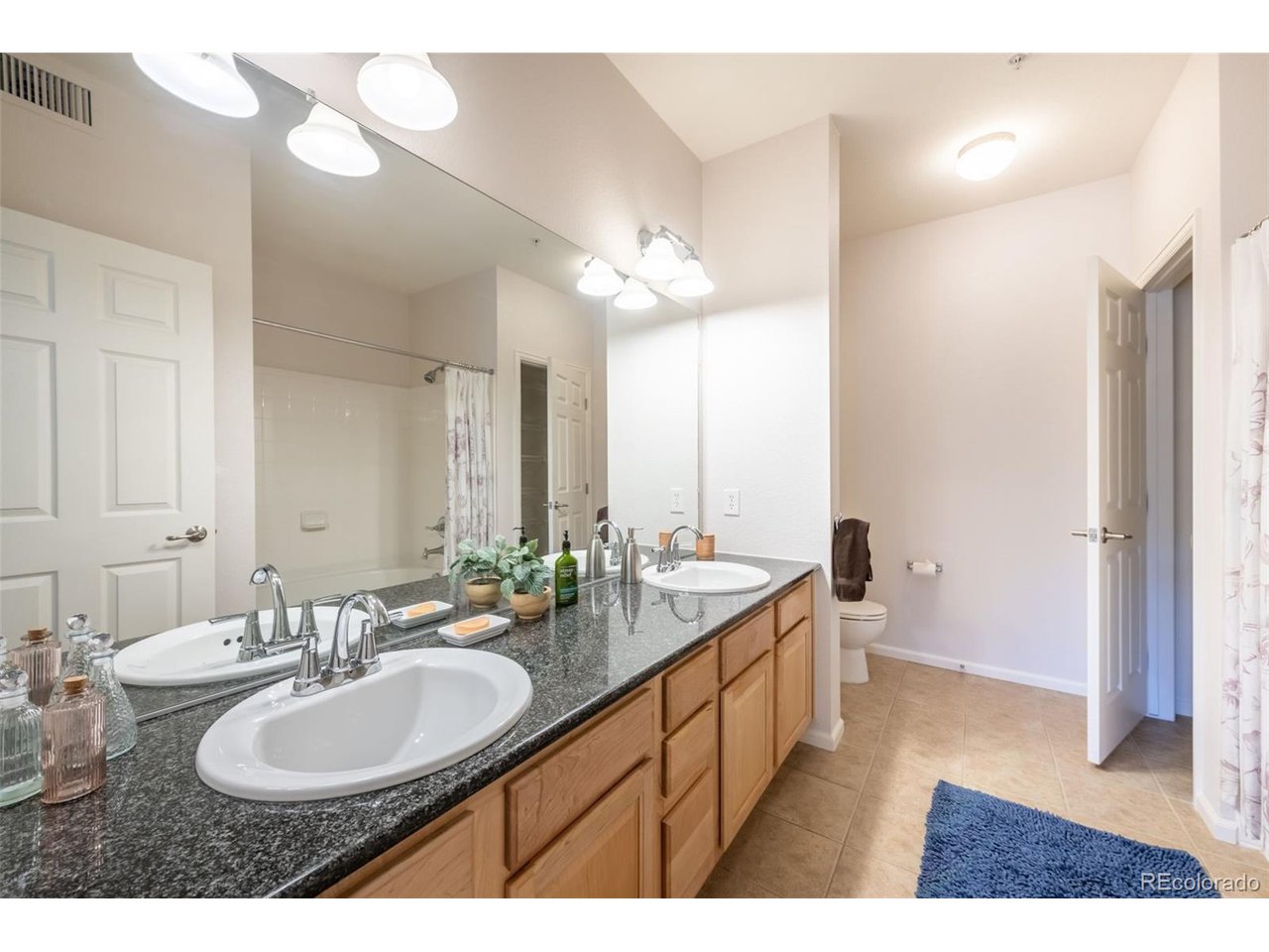 3100 Blue Sky Cir 14-205