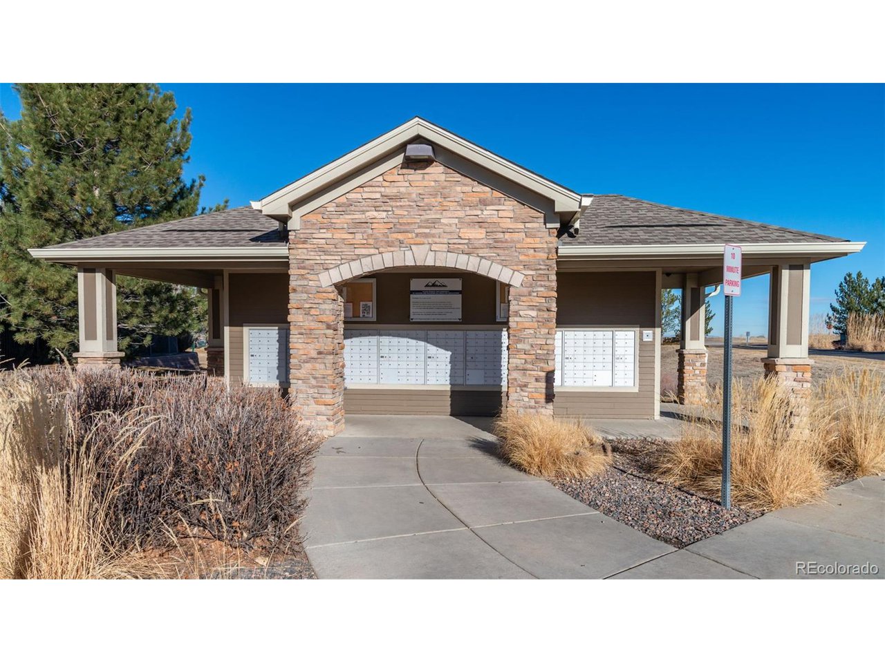 3100 Blue Sky Cir 14-205