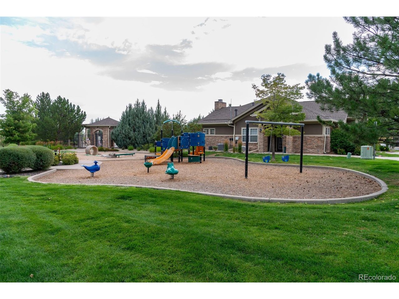 3100 Blue Sky Cir 14-205