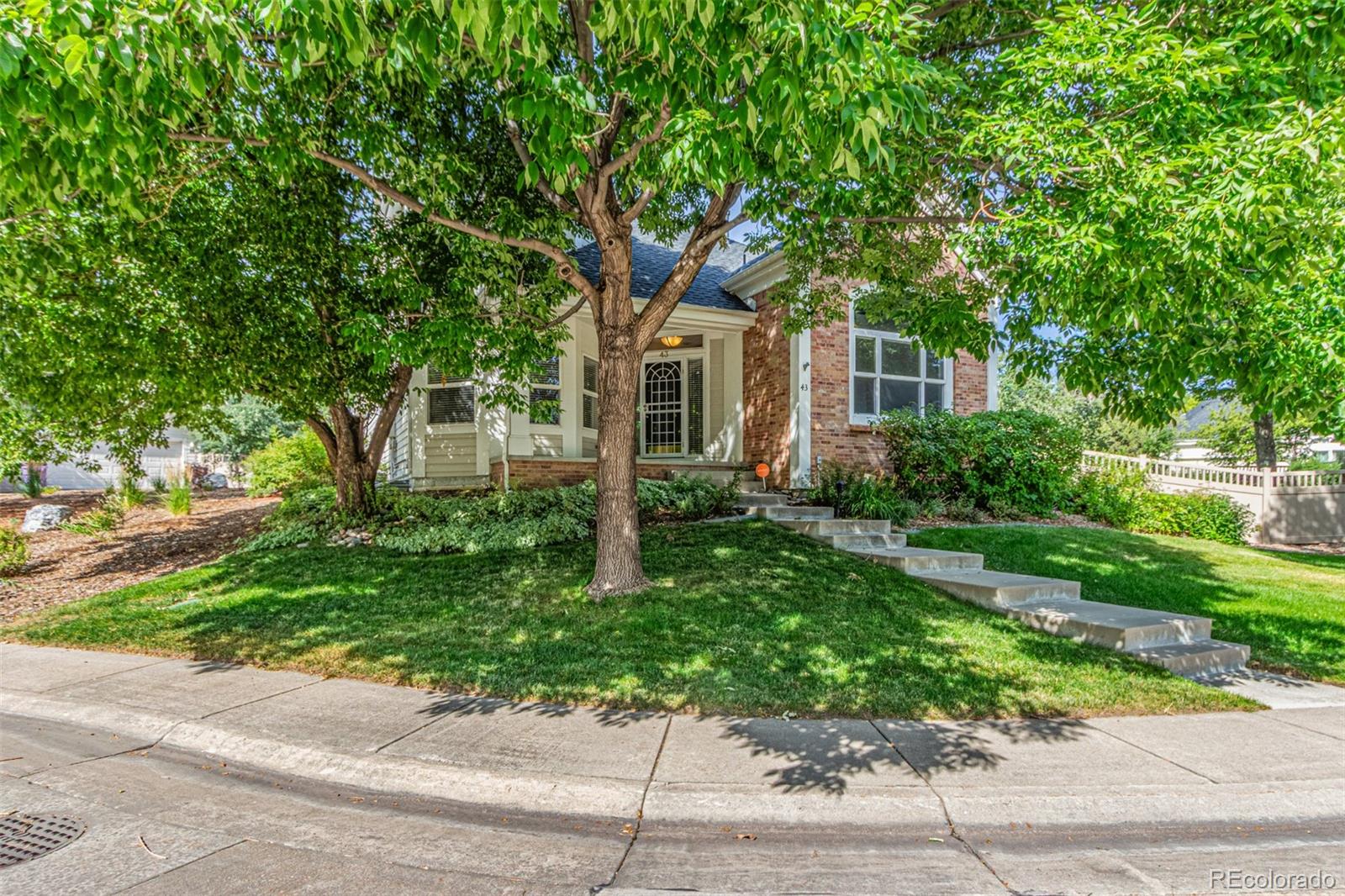 1011 S Valentia Street Unit: 43