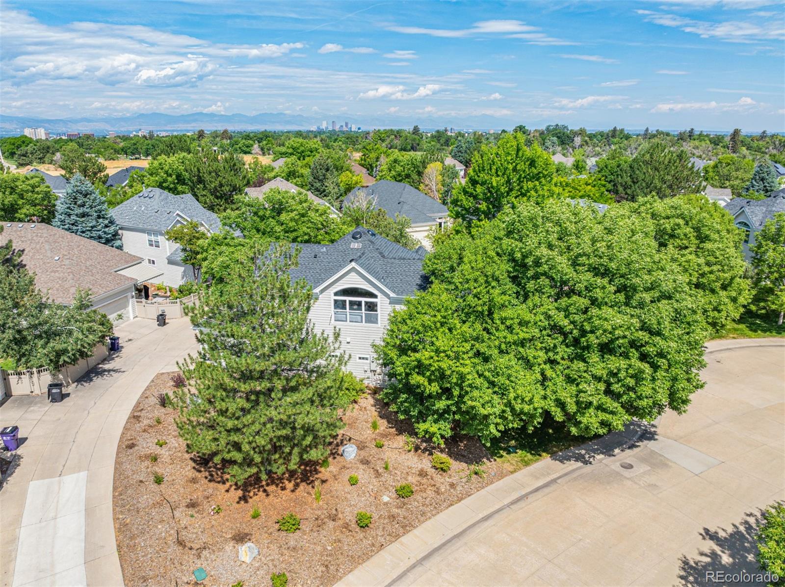1011 S Valentia Street Unit: 43