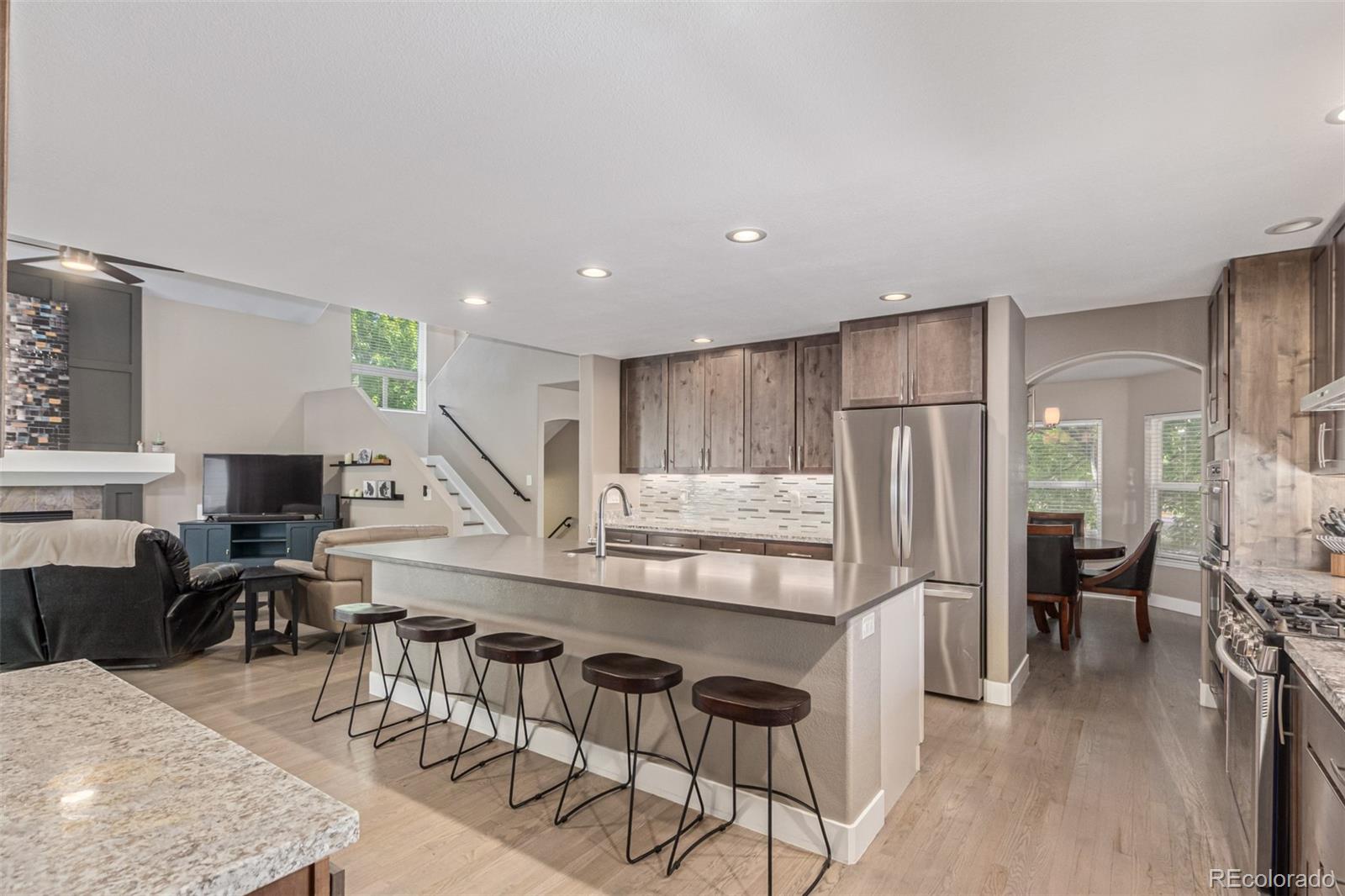 1011 S Valentia Street Unit: 43
