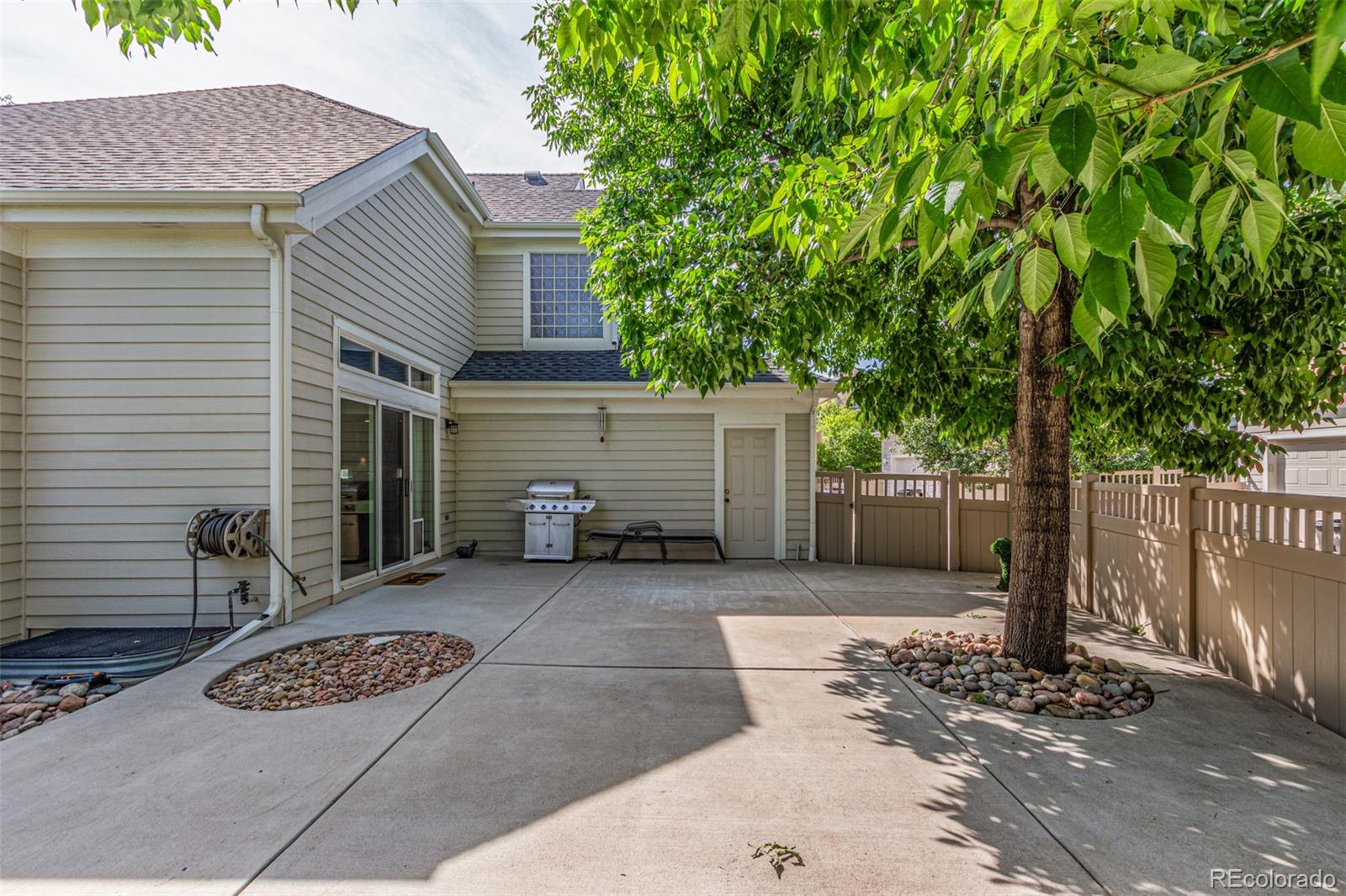 1011 S Valentia Street Unit: 43