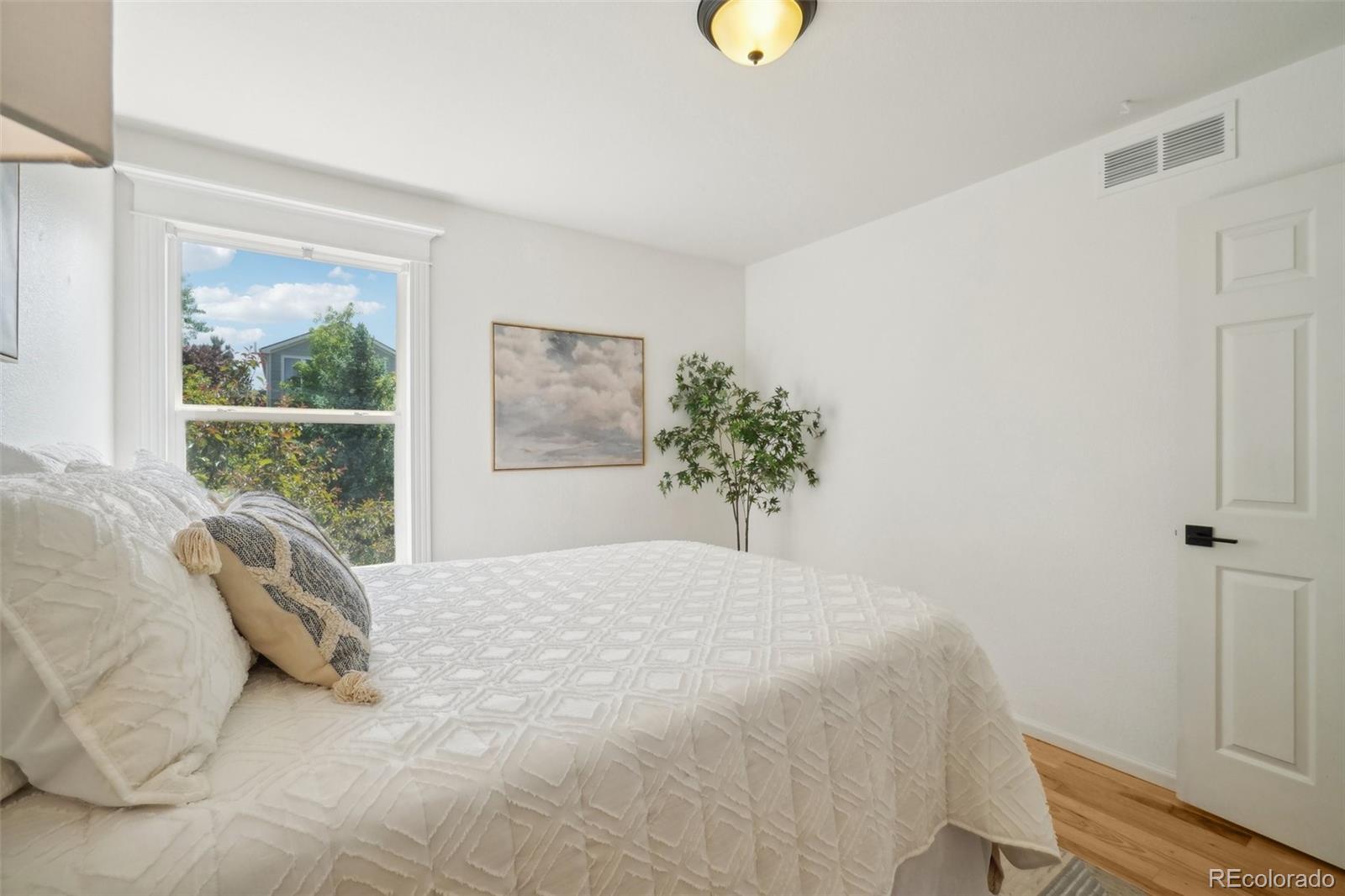 1436 Cherry Place