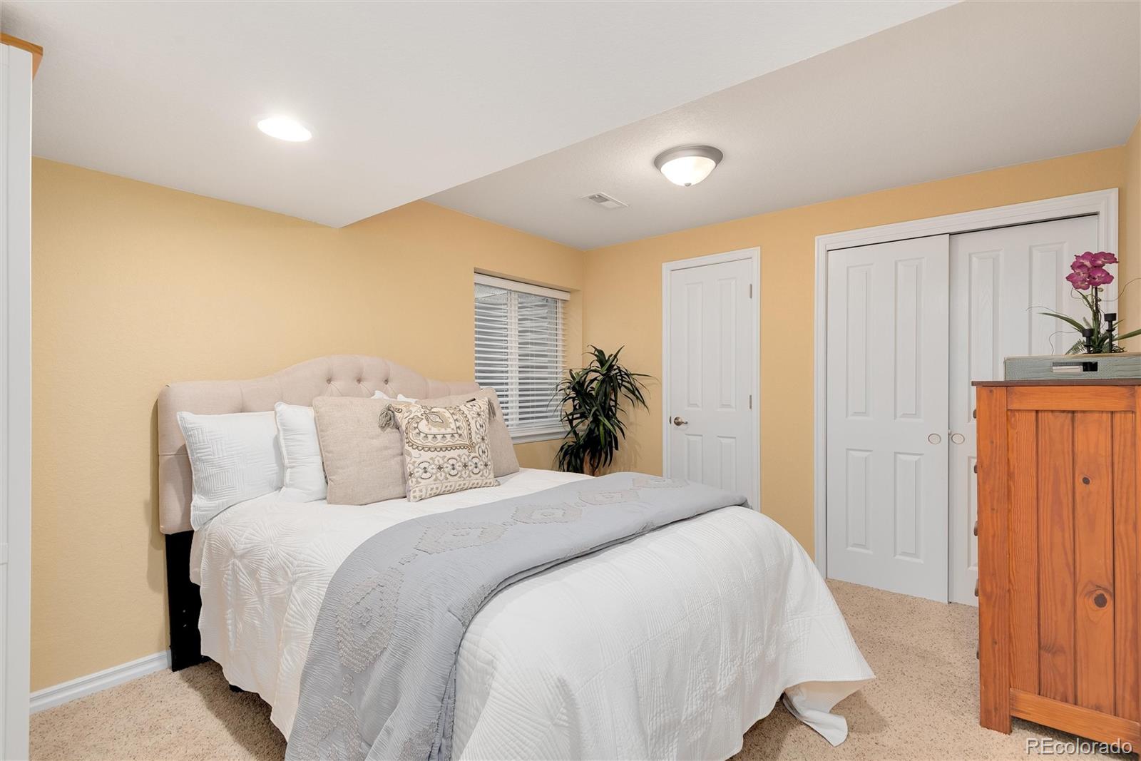 10665 Riverbrook Circle