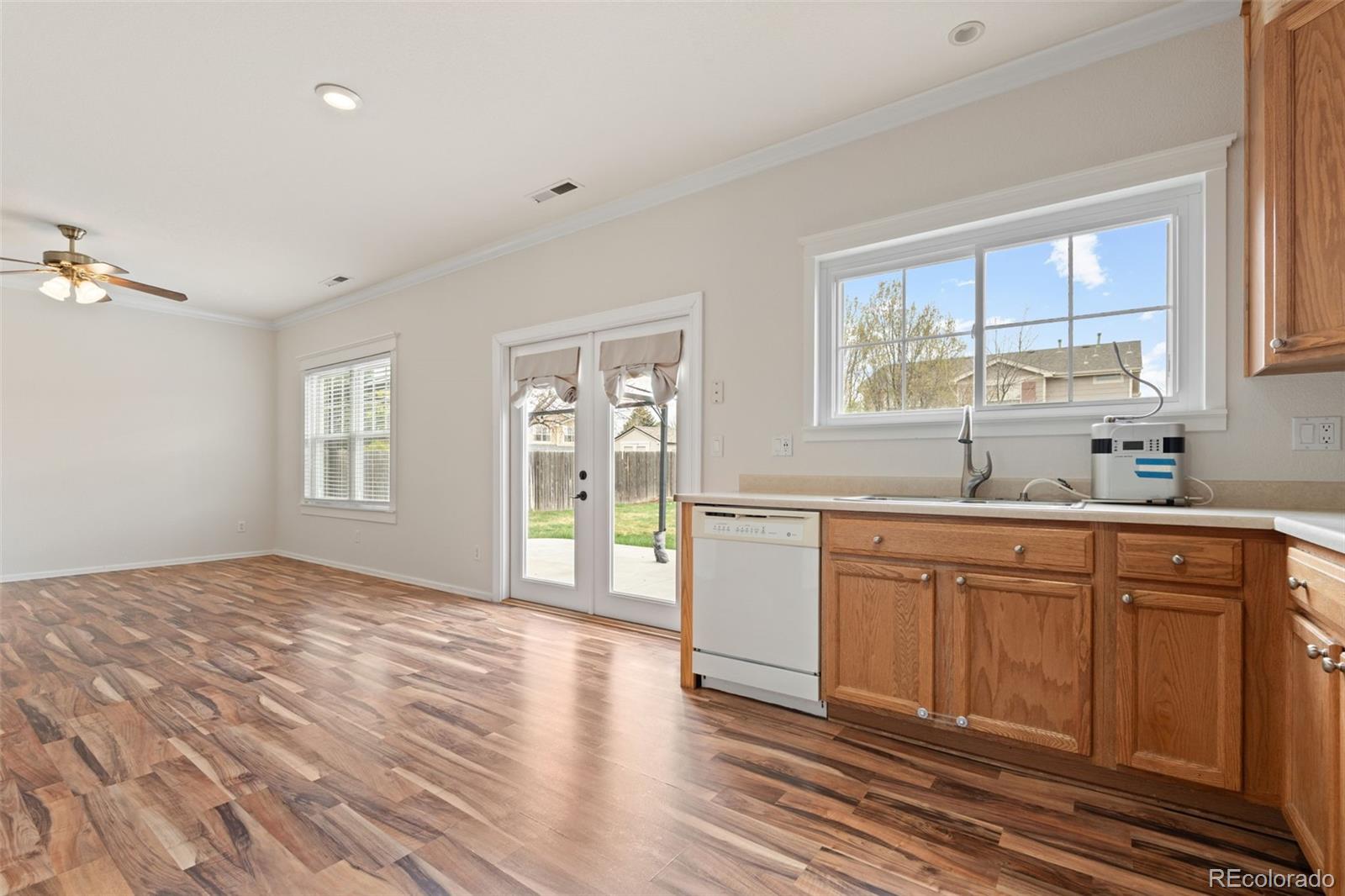 1213 N Heritage Avenue