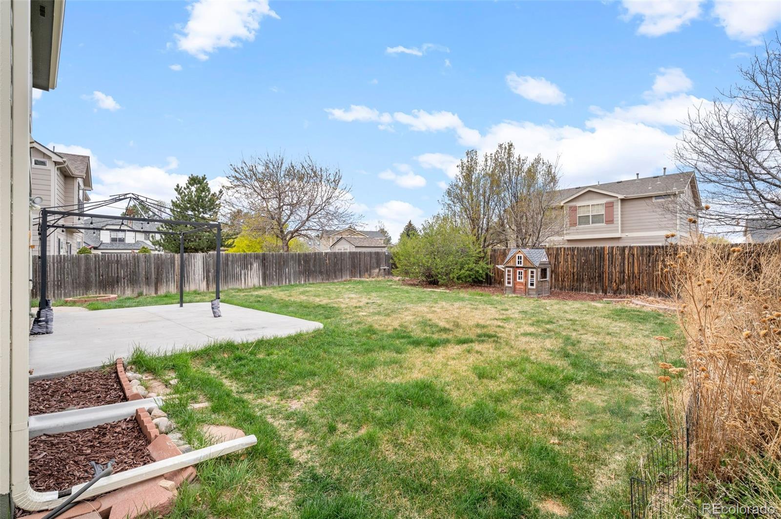 1213 N Heritage Avenue