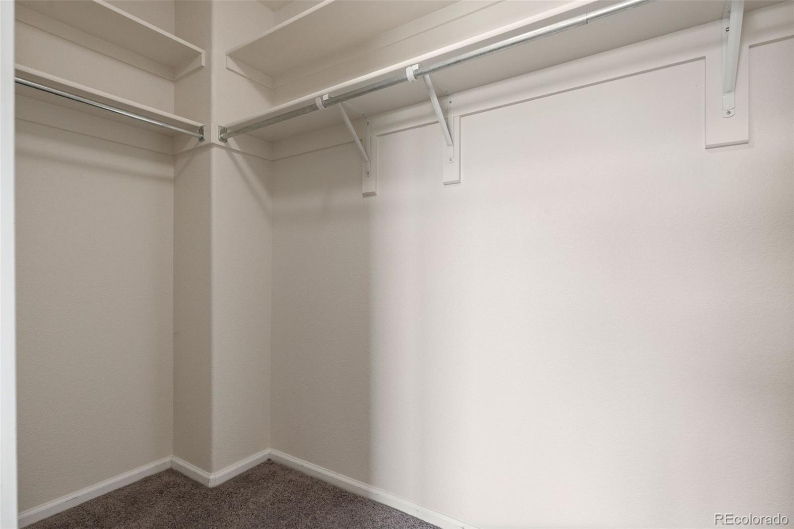 1213 N Heritage Avenue