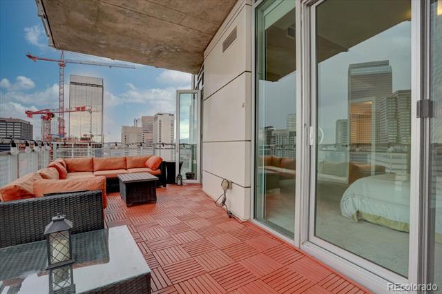 2001 Lincoln Street Unit: 1910