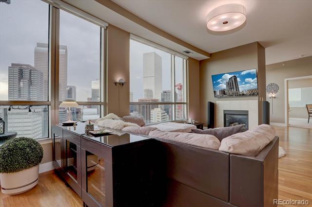 2001 Lincoln Street Unit: 1910