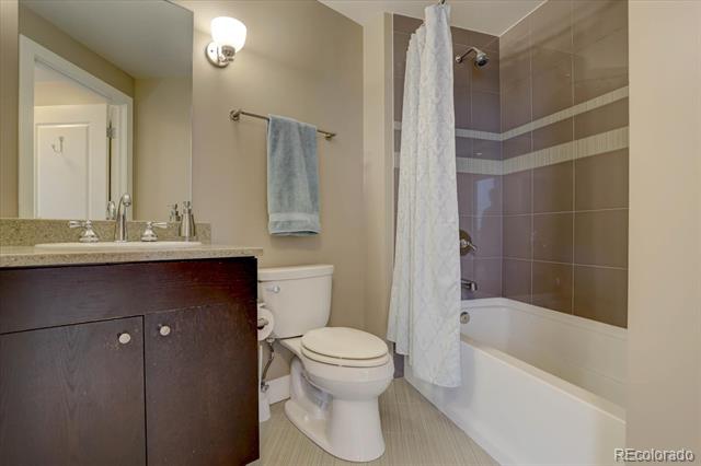 2001 Lincoln Street Unit: 1910