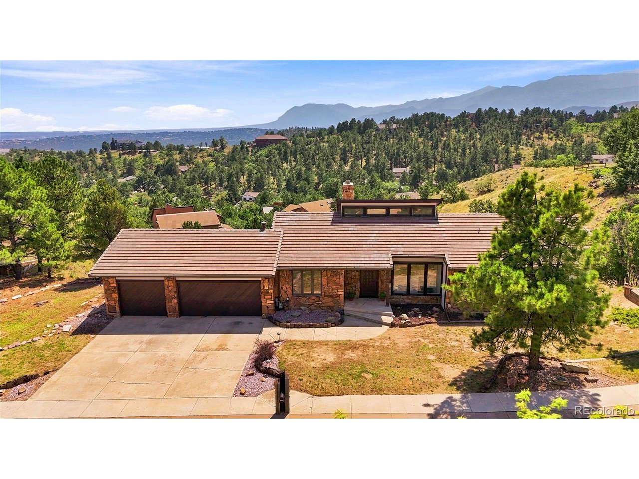 1335 Winding Ridge Ter